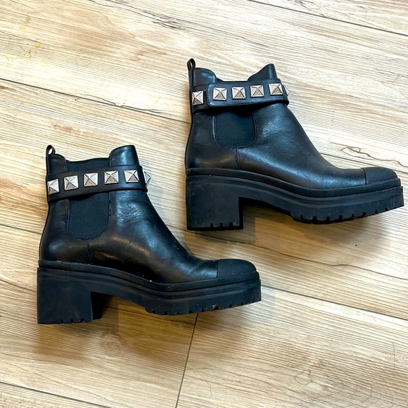 Michael Kors ankle boots, size 7.5 - Picture 1 of 5